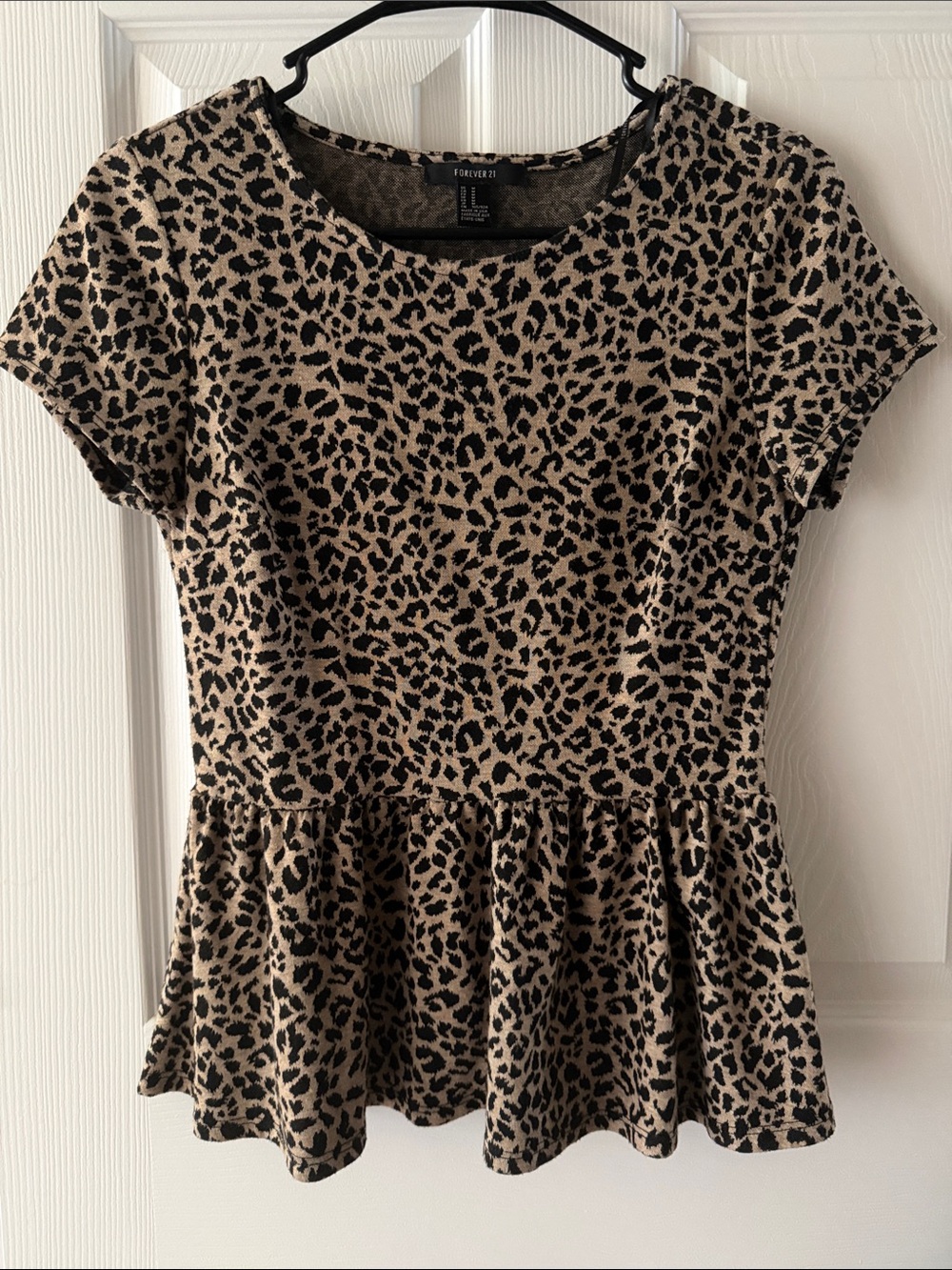 Forever 21 Women's Leopard Print Short Sleeve Peplum Top - Tan/Black, Size M